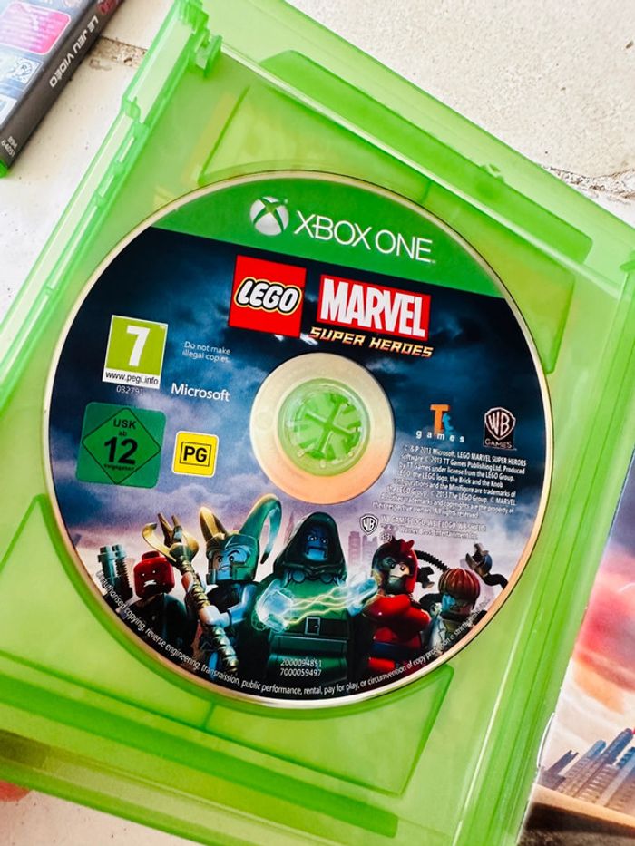 Jeu XBOX one Lego Marvel - photo numéro 2