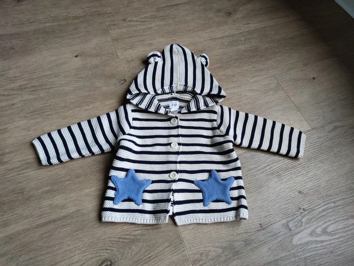 Gilet en laine 6 mois neuf