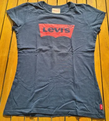 T shirt levi's