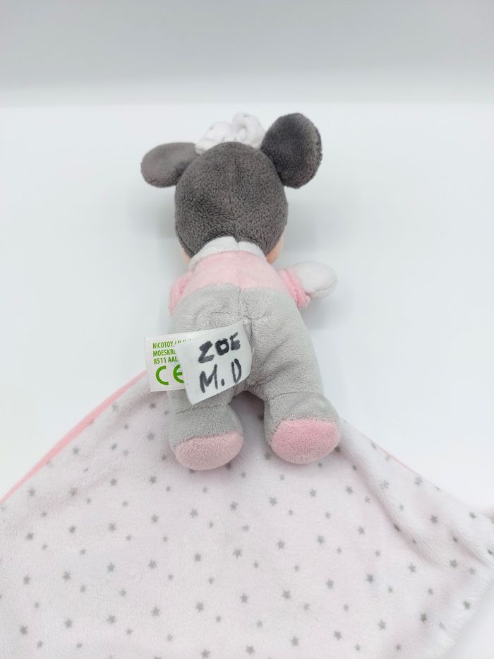 Doudou peluche Minnie DISNEY BABY mouchoir rose gris blanc étoiles lune moutons - photo numéro 4