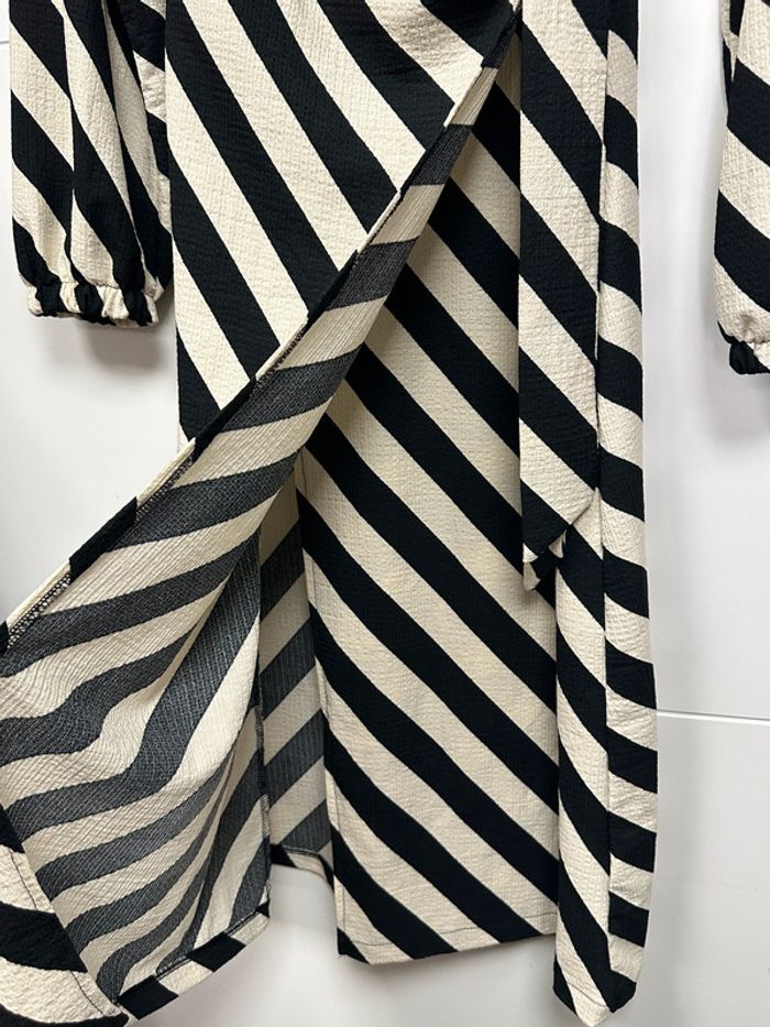 Robe cache-coeur H&M - photo numéro 4