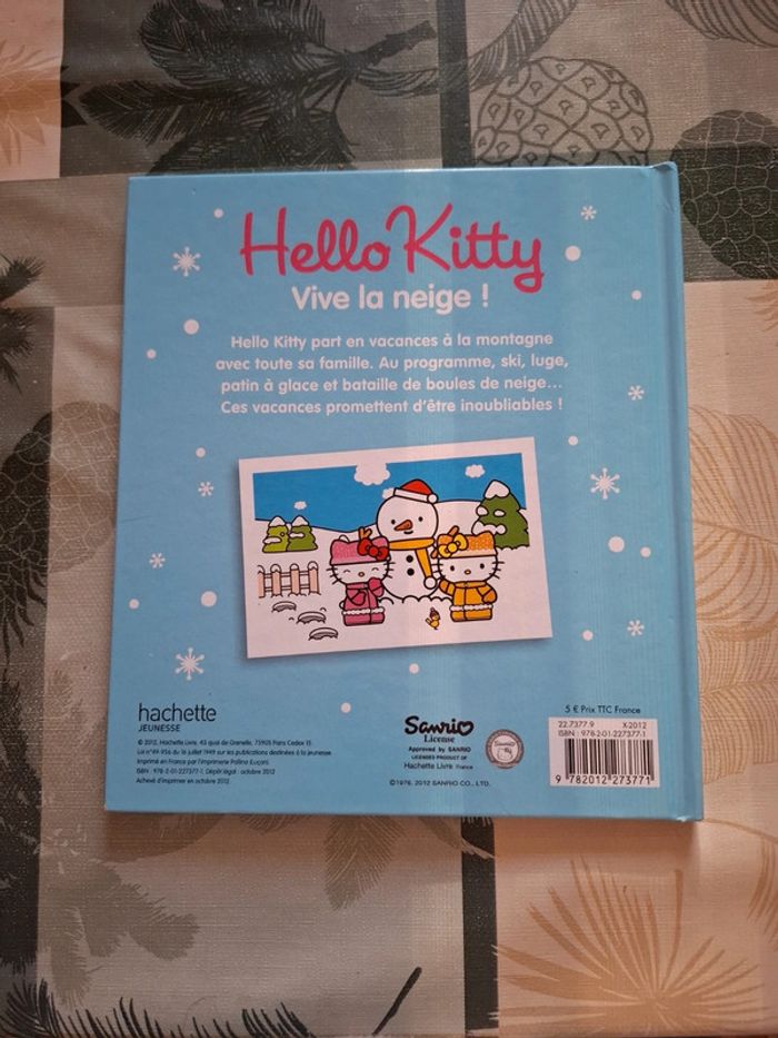 Hello kitty. Vive la neige ! - photo numéro 2