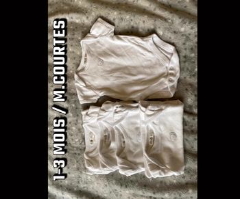Lot de 5 bodies MC 1-3 mois