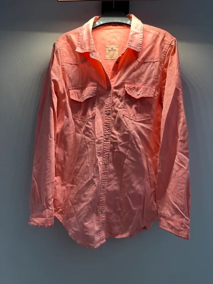 Chemise Hollister rose corail L – casual chic 100% coton