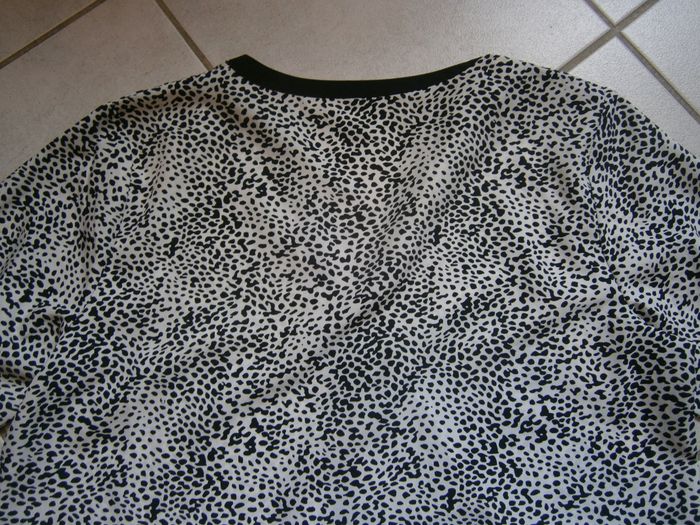 Chemisier motif "Dalmatien" manches 3/4 Taille 42 - photo numéro 7