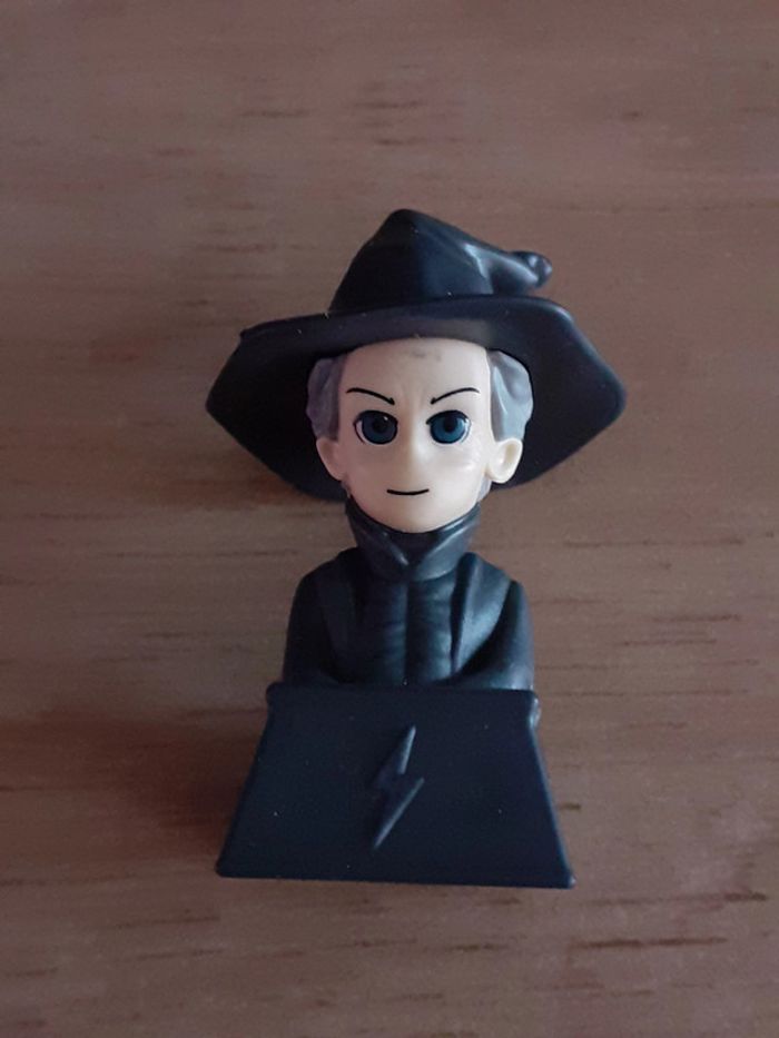 Figurine Wizzis Harry Potter représentant le professeur McGonagall