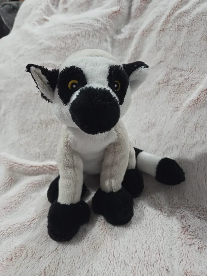 Singe en peluche