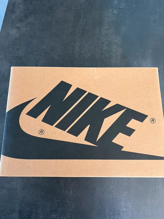 Basket Nike taille 39 - photo numéro 10