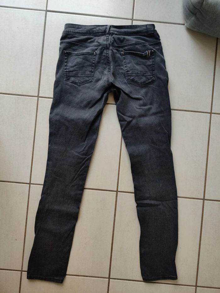 Jeans foncé - photo numéro 3
