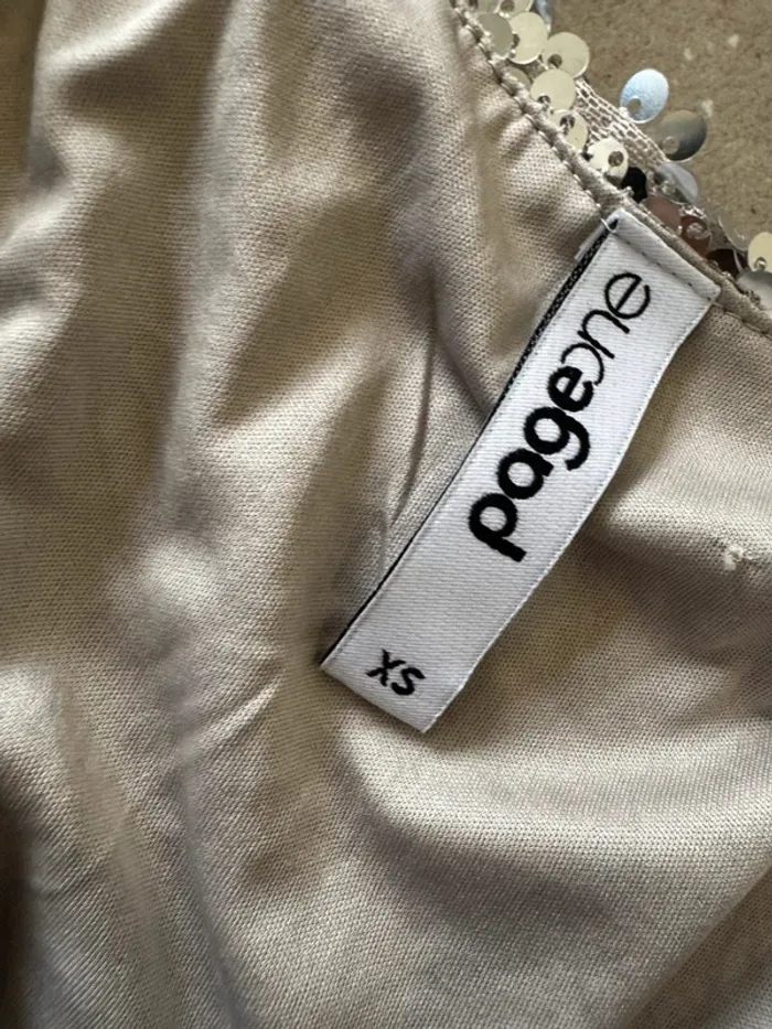 Robe argenté à sequins pageone, taille XS, très bon état - photo numéro 3