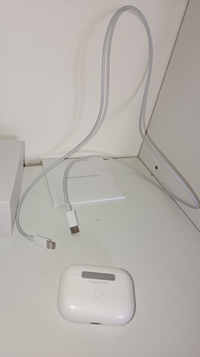 Airpods pro 2eme génération - photo numéro 5