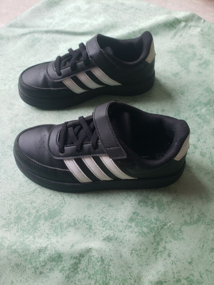 Basket adidas garçon p.31 - photo numéro 3
