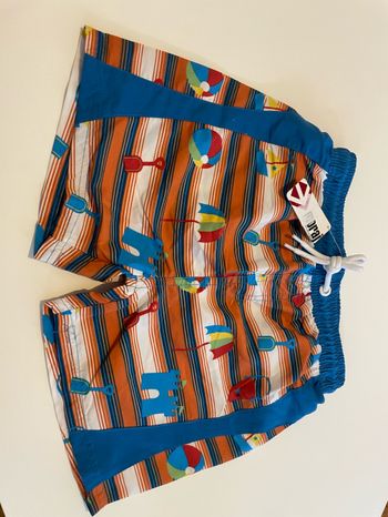 Short de bain taille 7/8 ans moraj collection