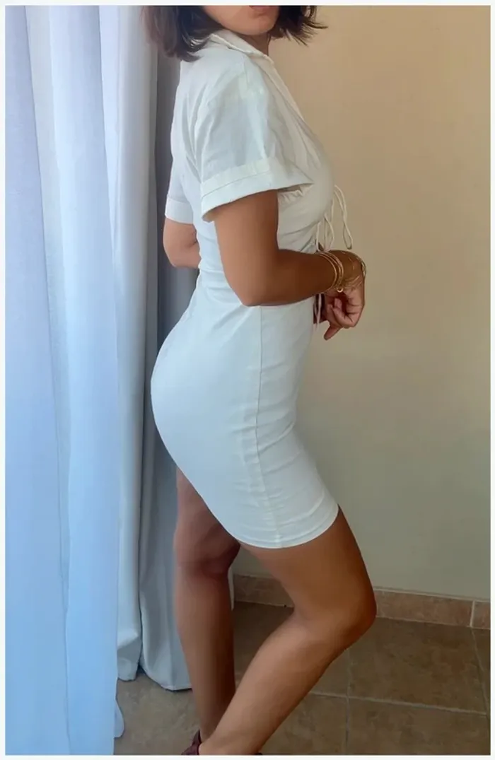 Robe Zara blanche taille XS très bon état - photo numéro 3