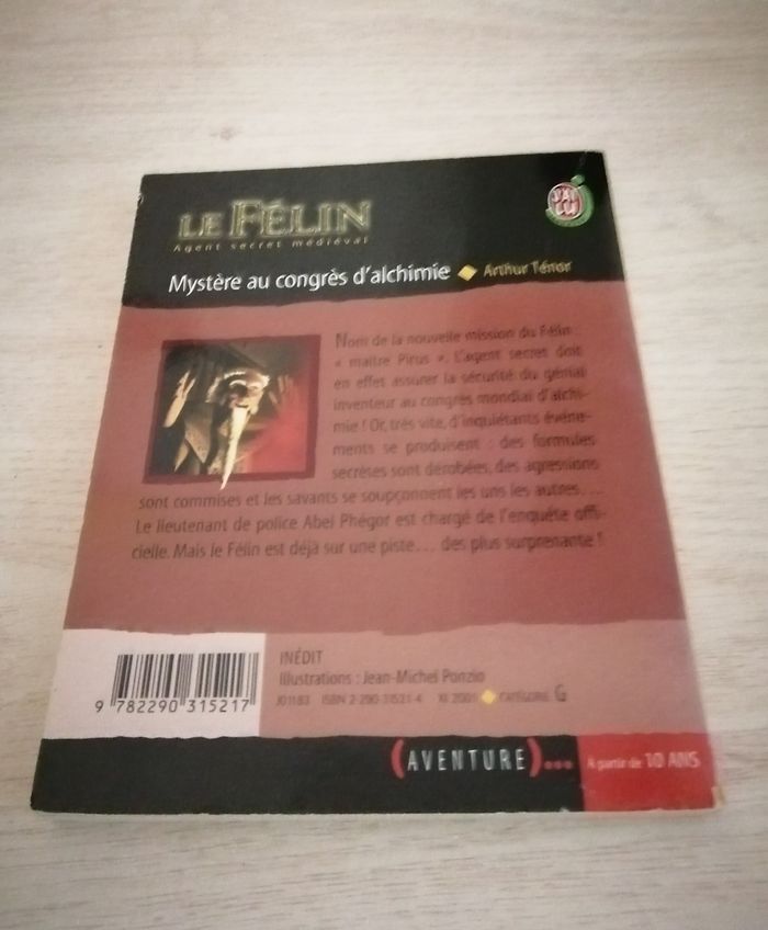 livre * le Félin* Mystère au congrès d'alchimie - photo numéro 2