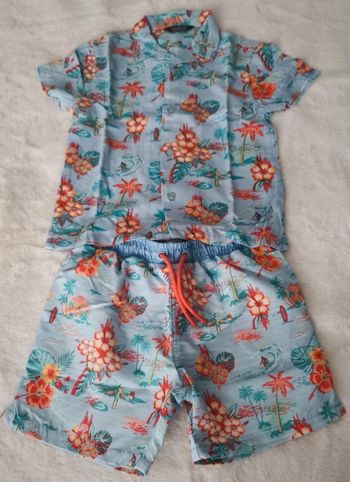 Ensemble Primark Taille 4 ans