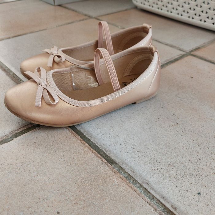 Chaussures/ ballerines - photo numéro 4