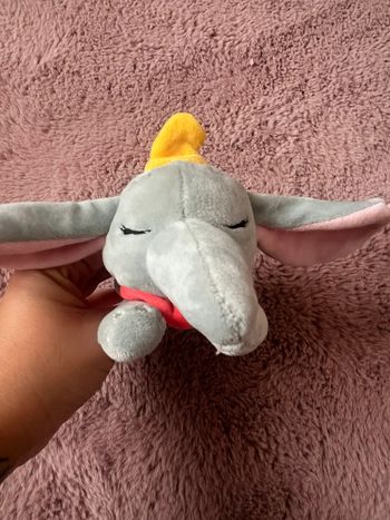 Peluche porte clé Disney snuglets dumbo