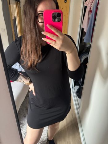 Petite robe noire casual taille 36/S.   H&M 🌸