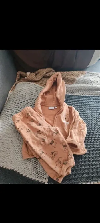 Ensemble Winnie l'ourson 6 mois