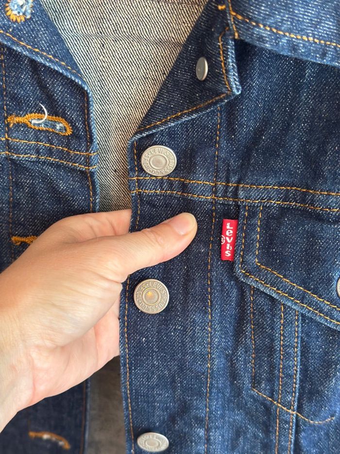 Veste en denim Levi’s brodée colorée – Taille S - photo numéro 7