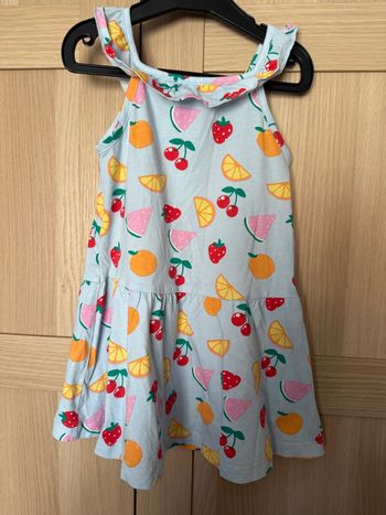 Robe été bleu clair fruits Primark t.5-6ans
