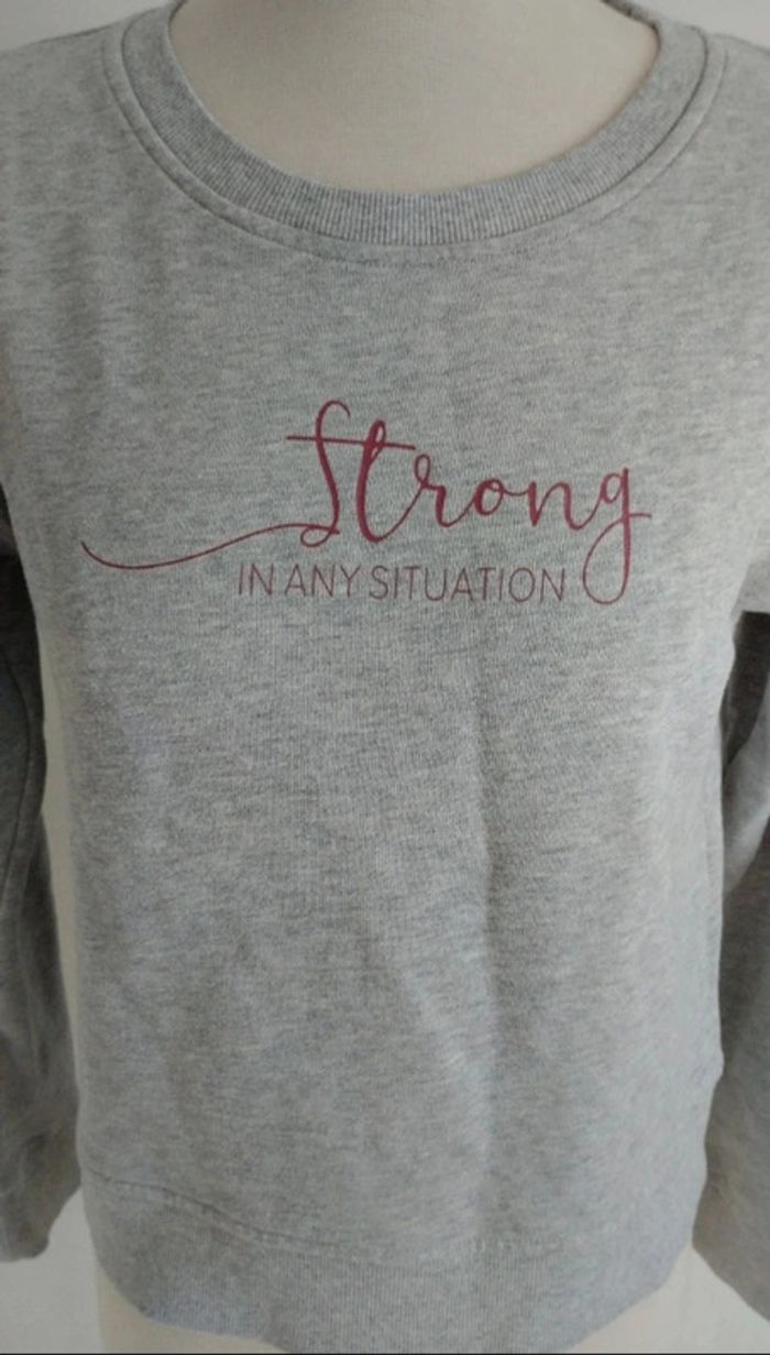 Sweat gris Kiabi taille 14 ans - photo numéro 4