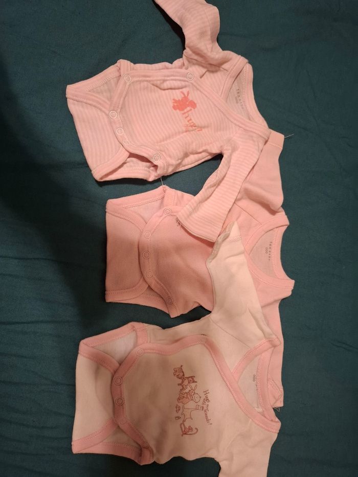 Lot bodies fille prématuré