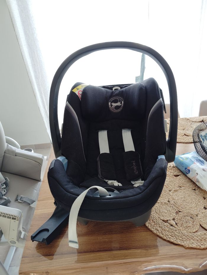 Cosy cybex gold avec adaptateur