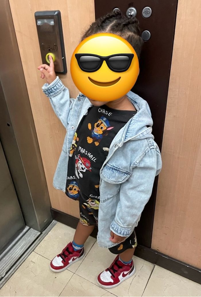 Veste jeans Zara 4/5 ans 11O cm - photo numéro 7