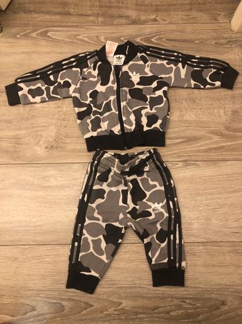 Ensemble adidas 3/6 mois