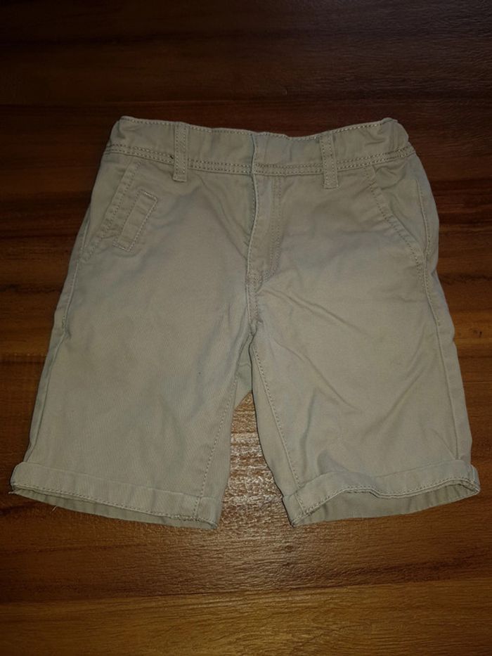 Short 4 ans tape à l'oeil