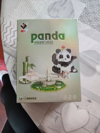 Panda 🐼 sur sa balançoire à construire NEUF