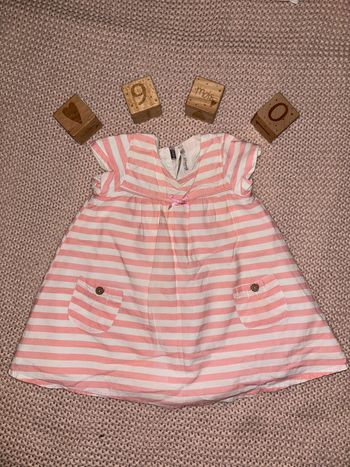 Robe rose