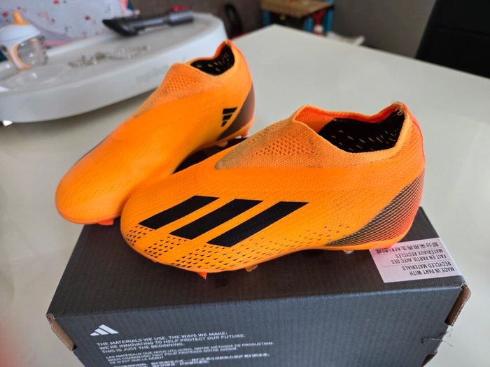 Chaussures foot adidas - photo numéro 2