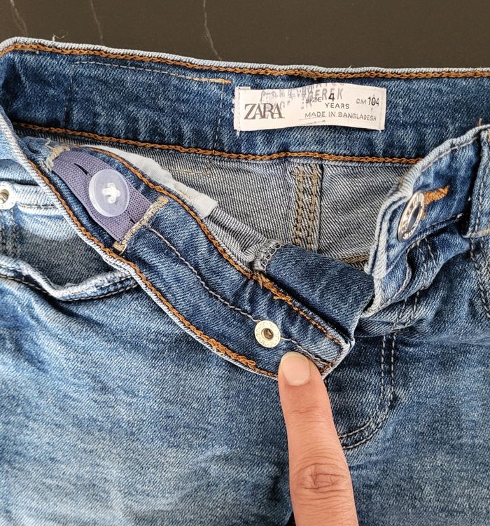 Lot 4 shorts 4ans Zara - photo numéro 6