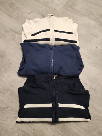 Gilet à capuche 3ans