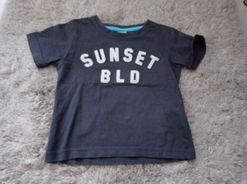 Tee shirt taille 2 ans