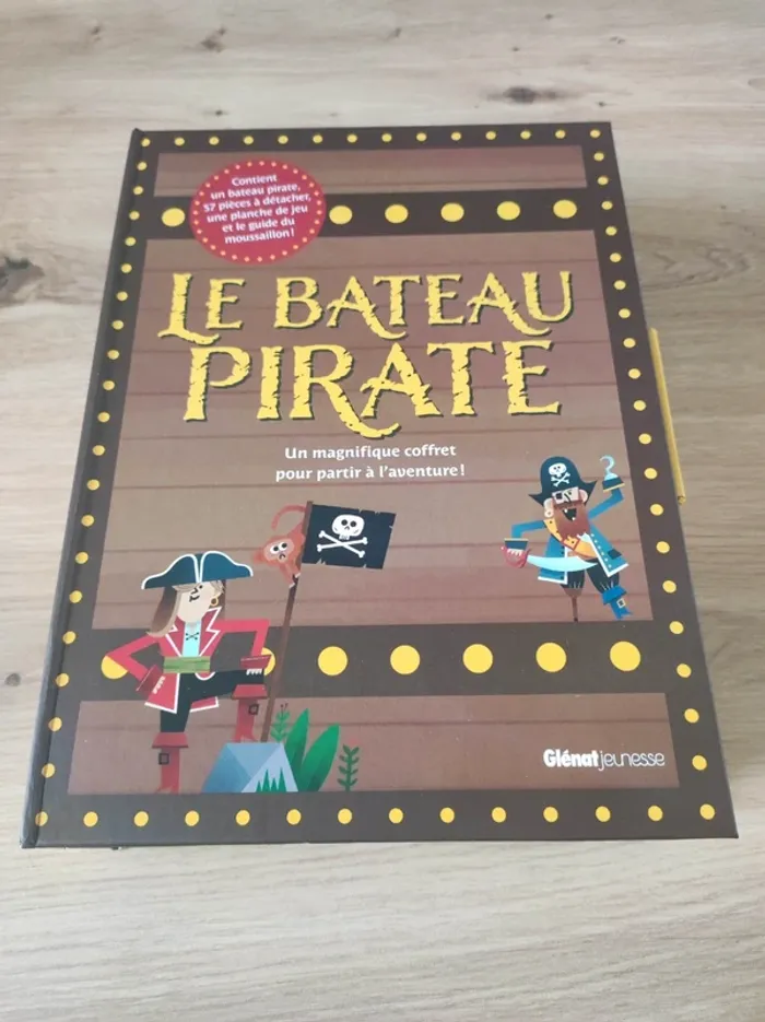 Coffret bateau pirate