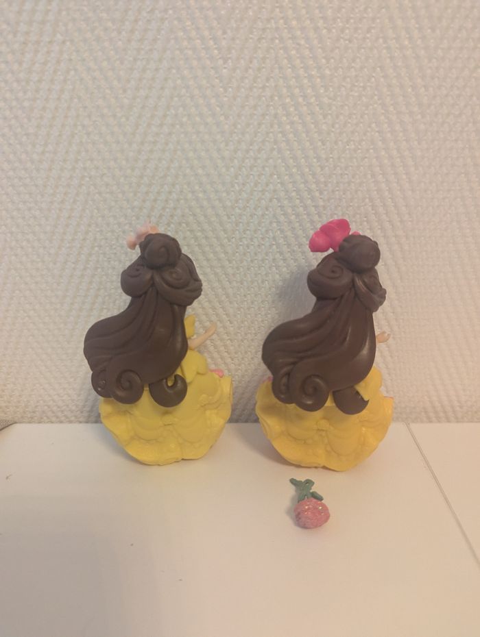 Figurine Disney little kingdom princesse Belle - photo numéro 2