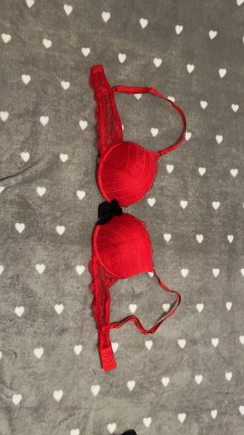 Soutien gorge rouge 95B