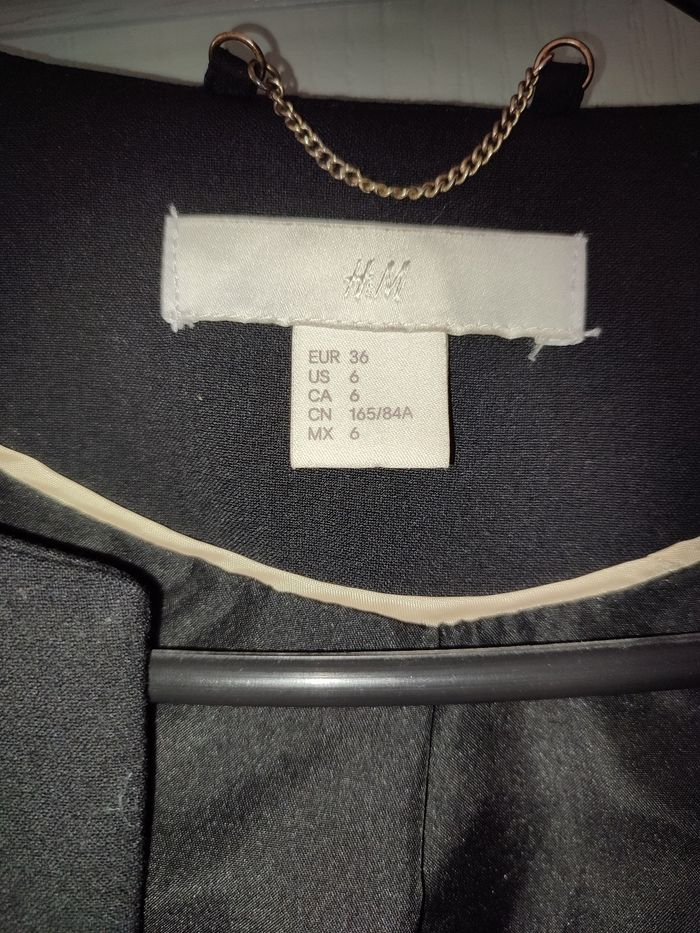 Blazer/veste tailleur longue manches 3/4 volantées - photo numéro 3