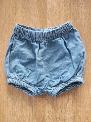 Short "jean"
