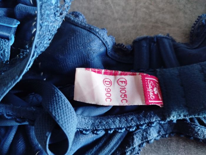 Soutien gorge bleu neuf - photo numéro 4