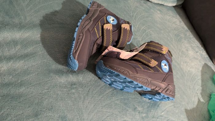 Chaussures haute enfant