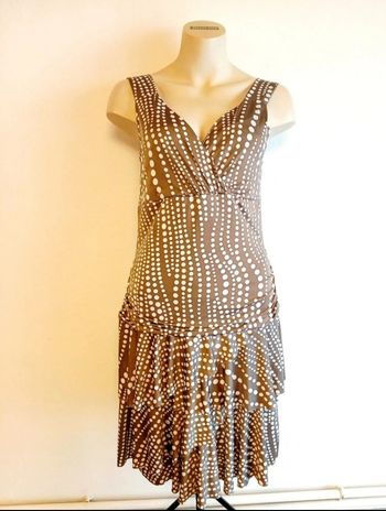 Magnifique robe Armand Thiery brune à pois blancs