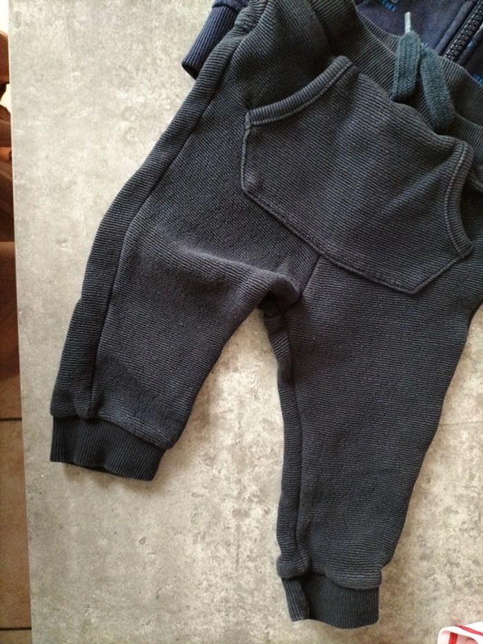 Ensemble 9 mois - photo numéro 3