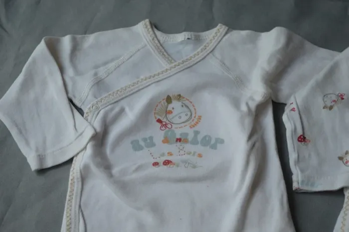 Lot 2 Bodies Absorba Bébé Coton Blanc 3-6 mois - photo numéro 3