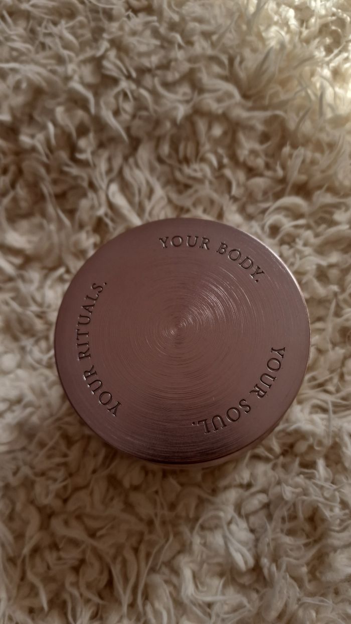 Le Rituel de Sakura - Crème pour le Corps - photo numéro 3