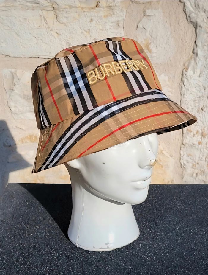 Chapeau Bob Burberry neuf